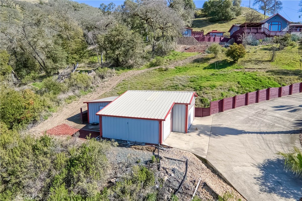 7047 Panoramic Dr, Lucerne, CA 95458