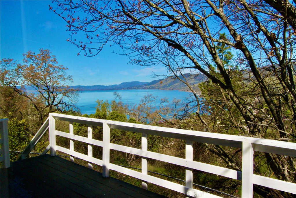 6963 Panoramic Dr, Lucerne, CA 95458