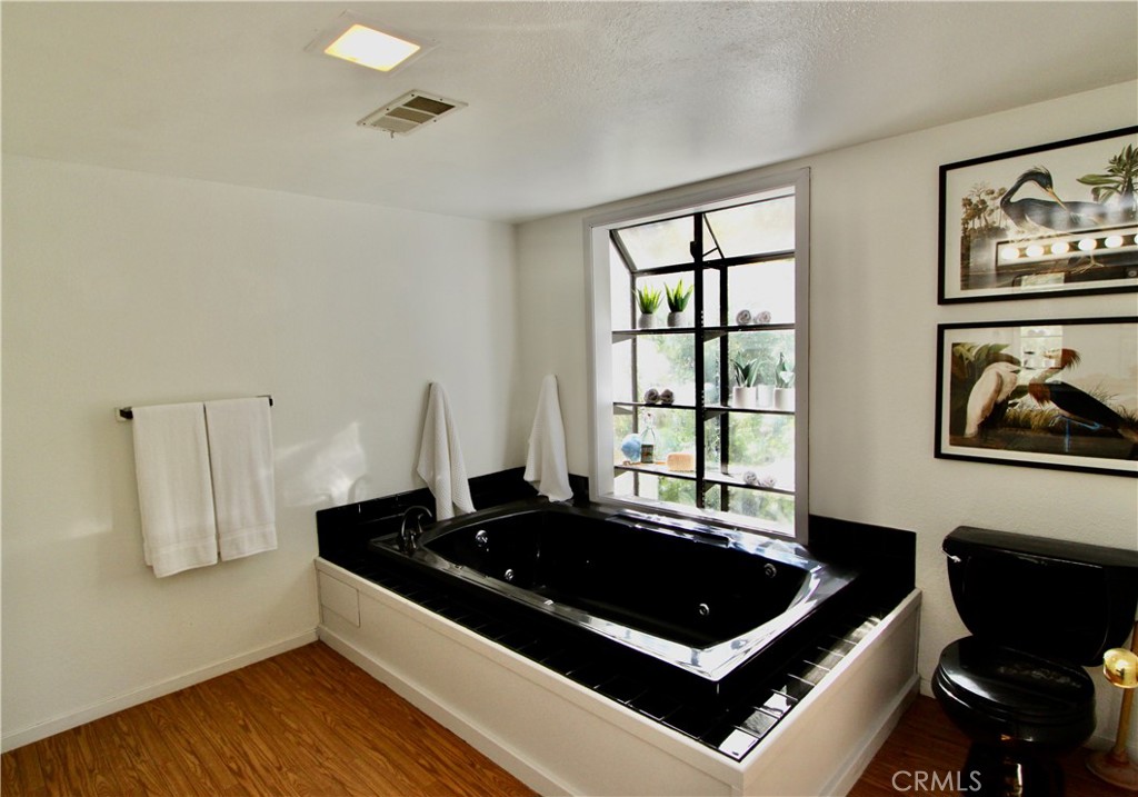 6963 Panoramic Dr, Lucerne, CA 95458