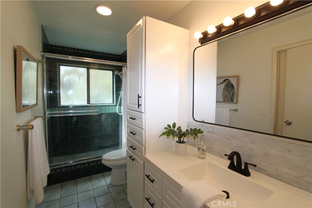 6963 Panoramic Dr, Lucerne, CA 95458