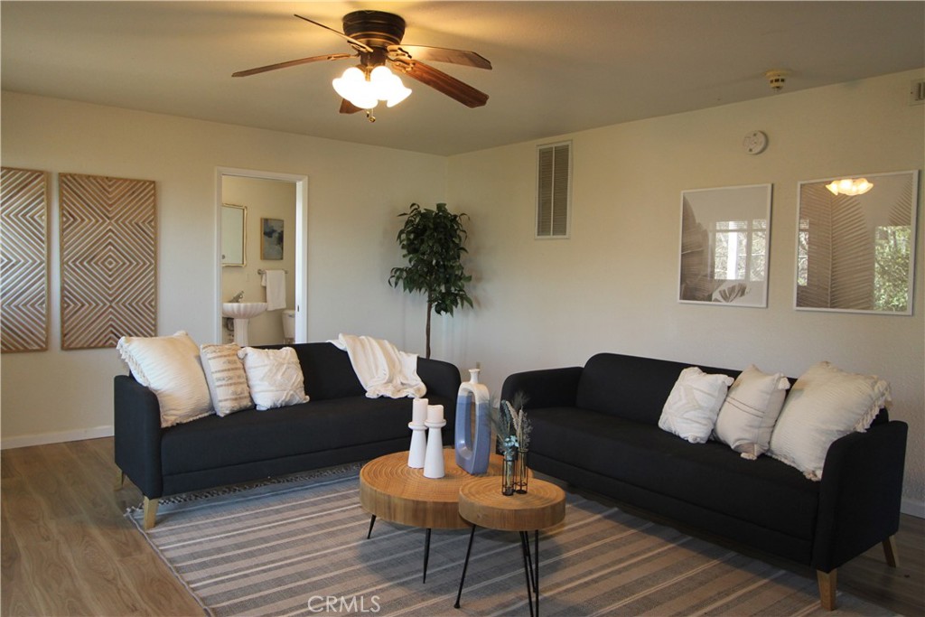 6963 Panoramic Dr, Lucerne, CA 95458