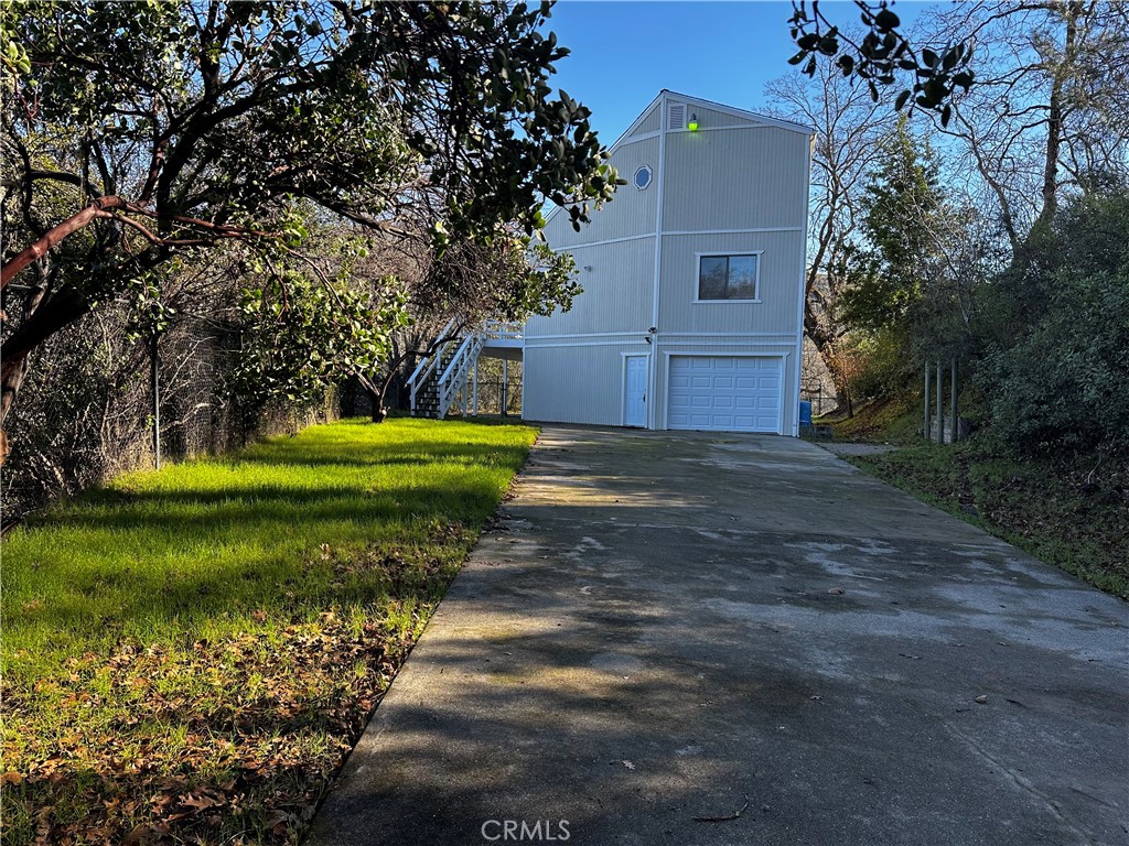 6963 Panoramic Dr, Lucerne, CA 95458