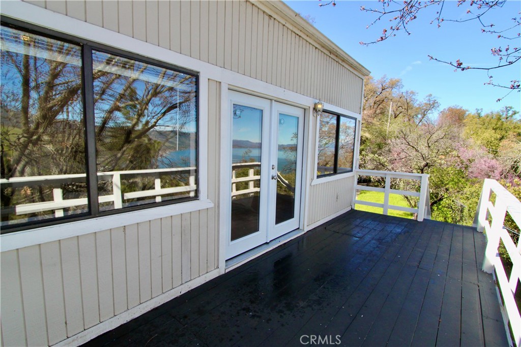 6963 Panoramic Dr, Lucerne, CA 95458