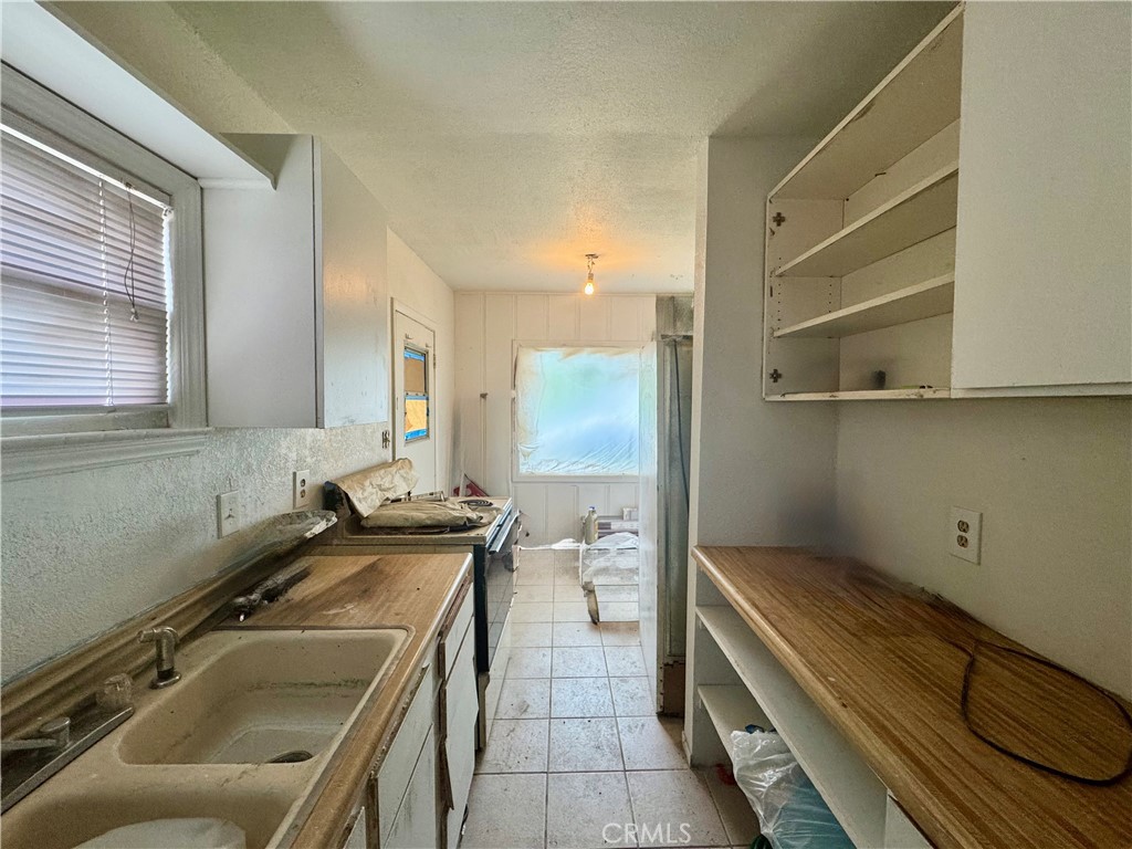 6475 14th Ave, Lucerne, CA 95458