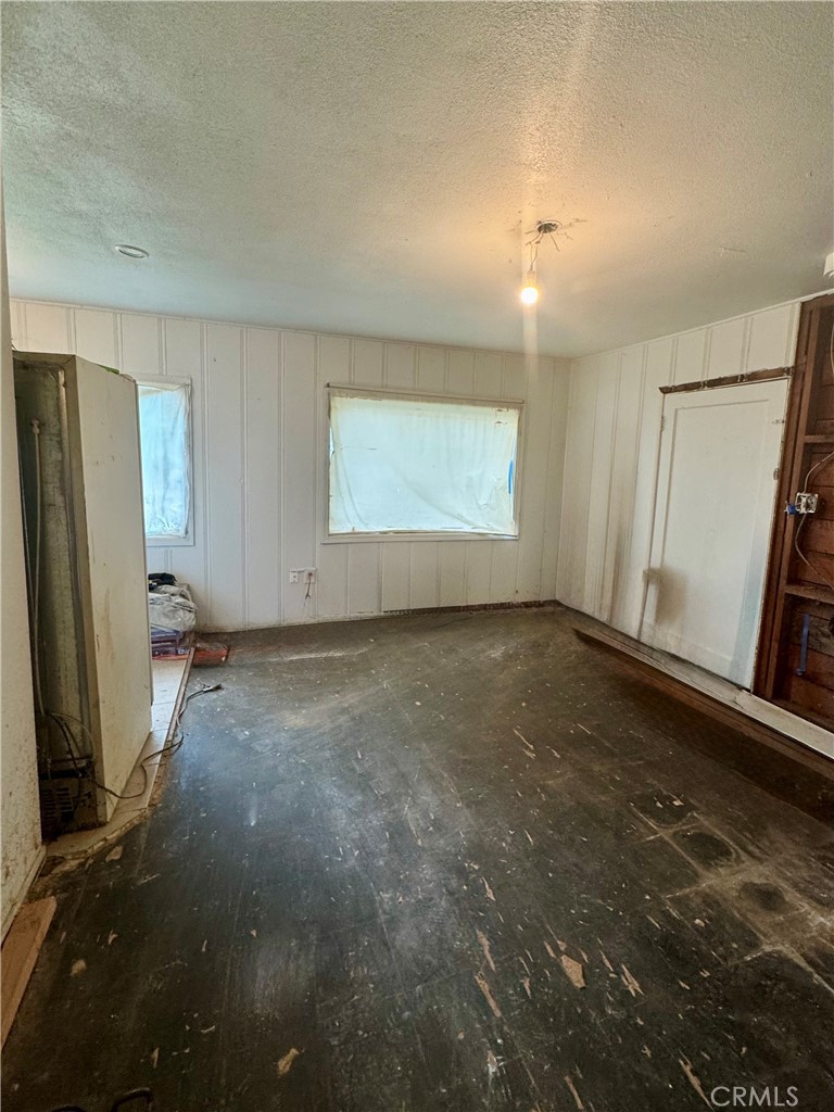 6475 14th Ave, Lucerne, CA 95458