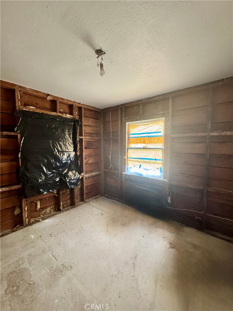 6475 14th Ave, Lucerne, CA 95458