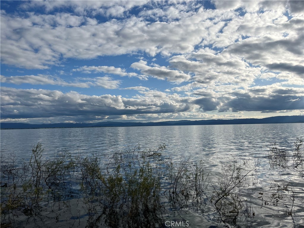 5877 Lake St #8, Lucerne, CA 95458