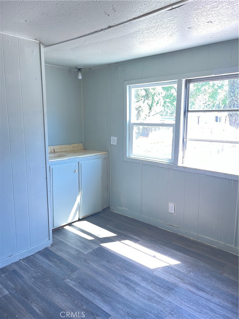 5877 Lake St #8, Lucerne, CA 95458