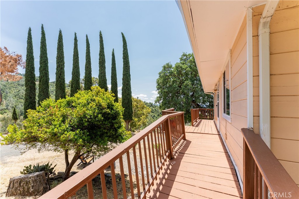 3788 Lakeview Terrace, Lucerne, CA 95458