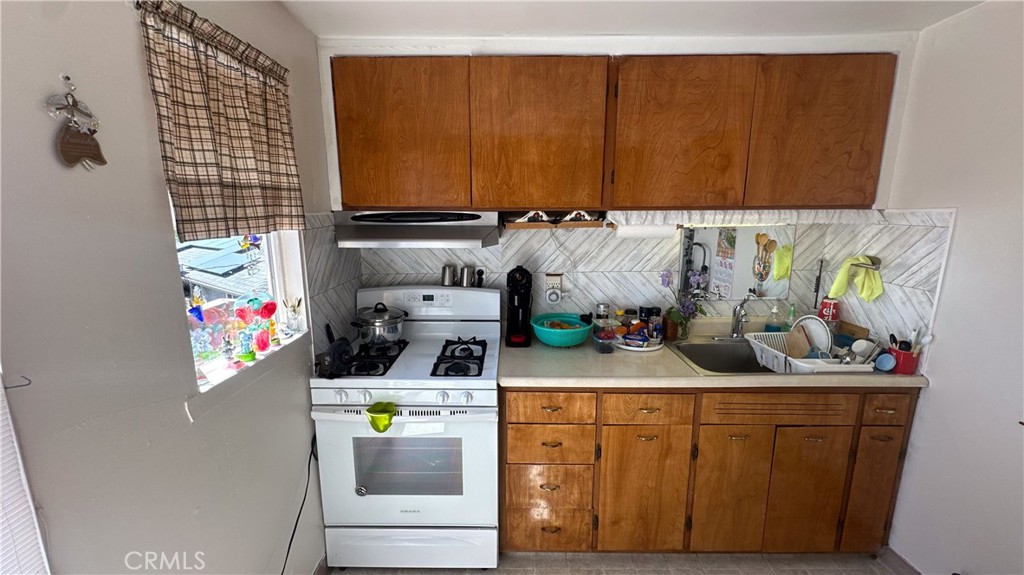 3788 Lakeview Terrace, Lucerne, CA 95458