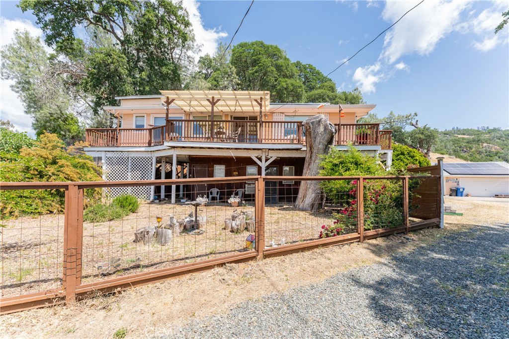 3788 Lakeview Terrace, Lucerne, CA 95458