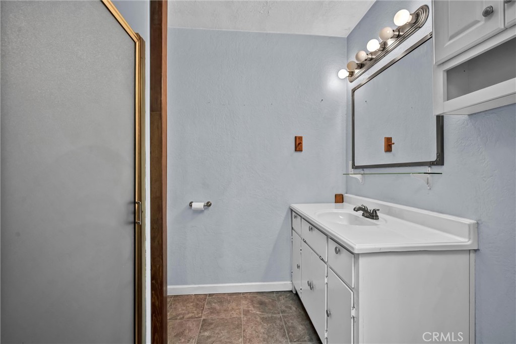 6838 Virginia Dr, Lucerne, CA 95458