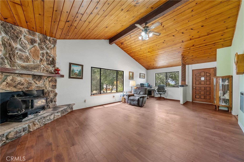 2976 Rancho Vista Dr, Lucerne, CA 95458