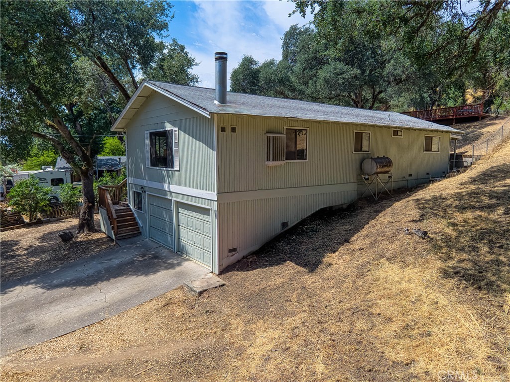 2976 Rancho Vista Dr, Lucerne, CA 95458