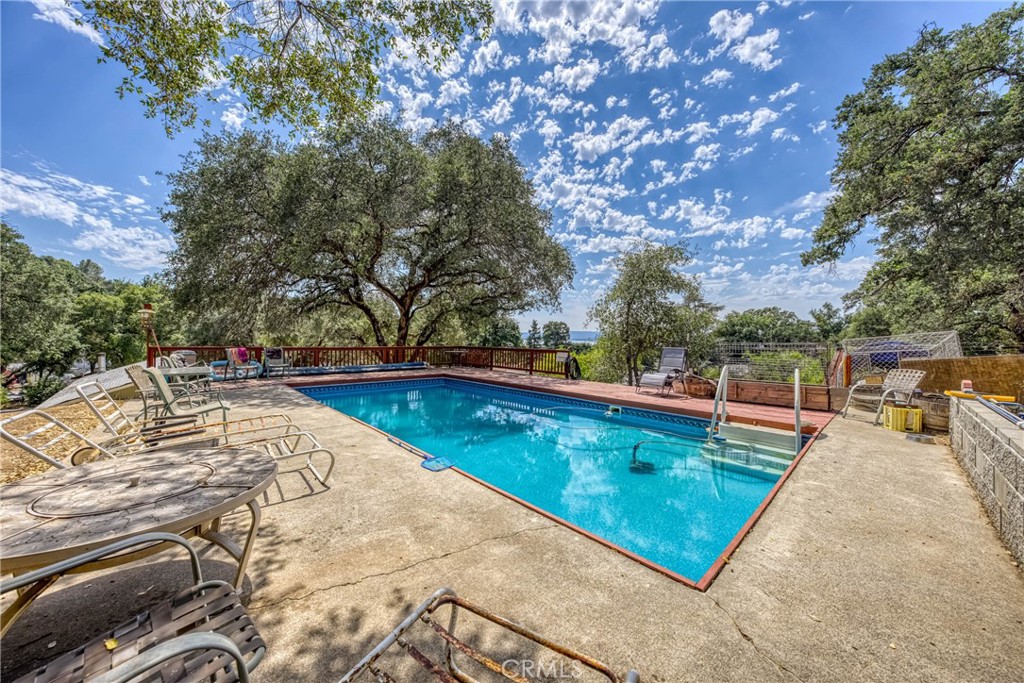 2976 Rancho Vista Dr, Lucerne, CA 95458