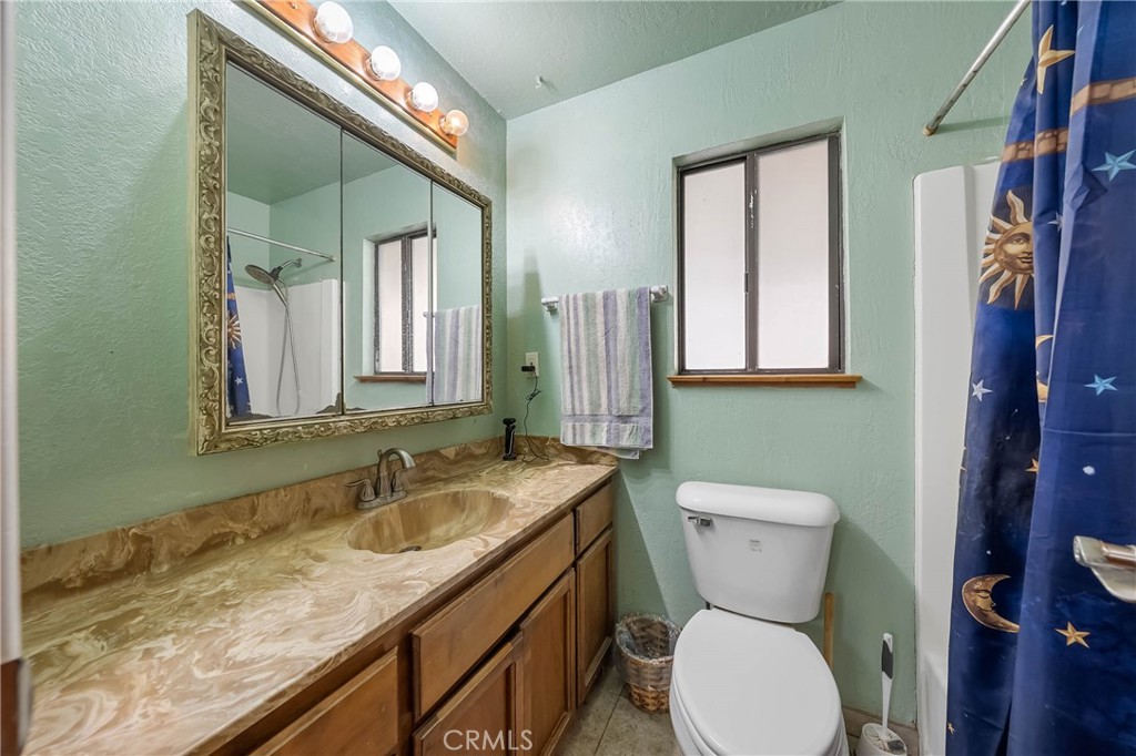 2976 Rancho Vista Dr, Lucerne, CA 95458