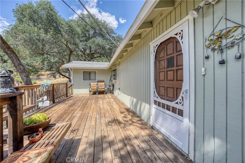 2976 Rancho Vista Dr, Lucerne, CA 95458