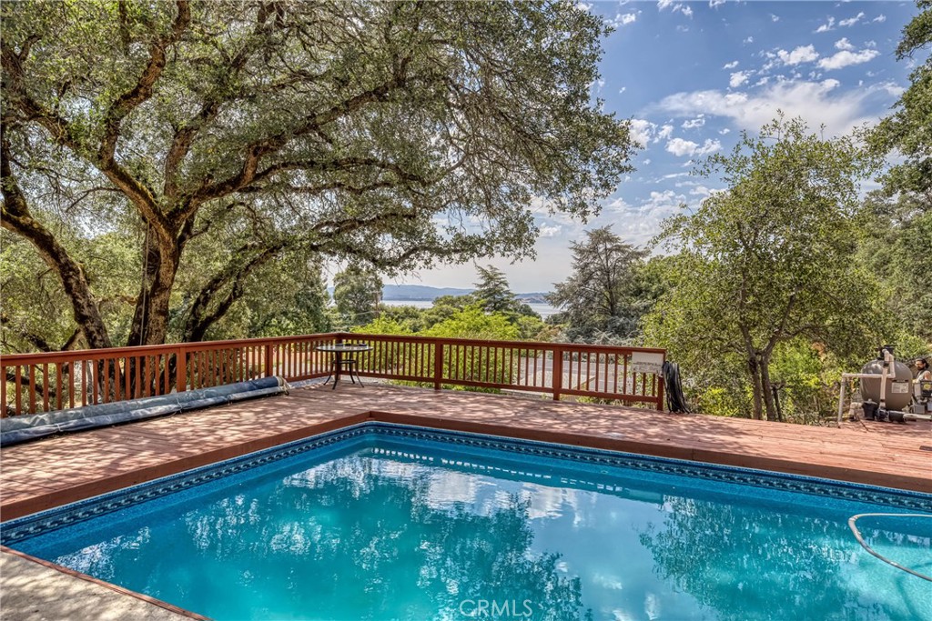 2976 Rancho Vista Dr, Lucerne, CA 95458