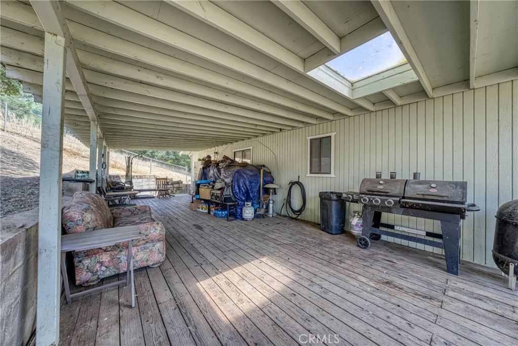 2976 Rancho Vista Dr, Lucerne, CA 95458