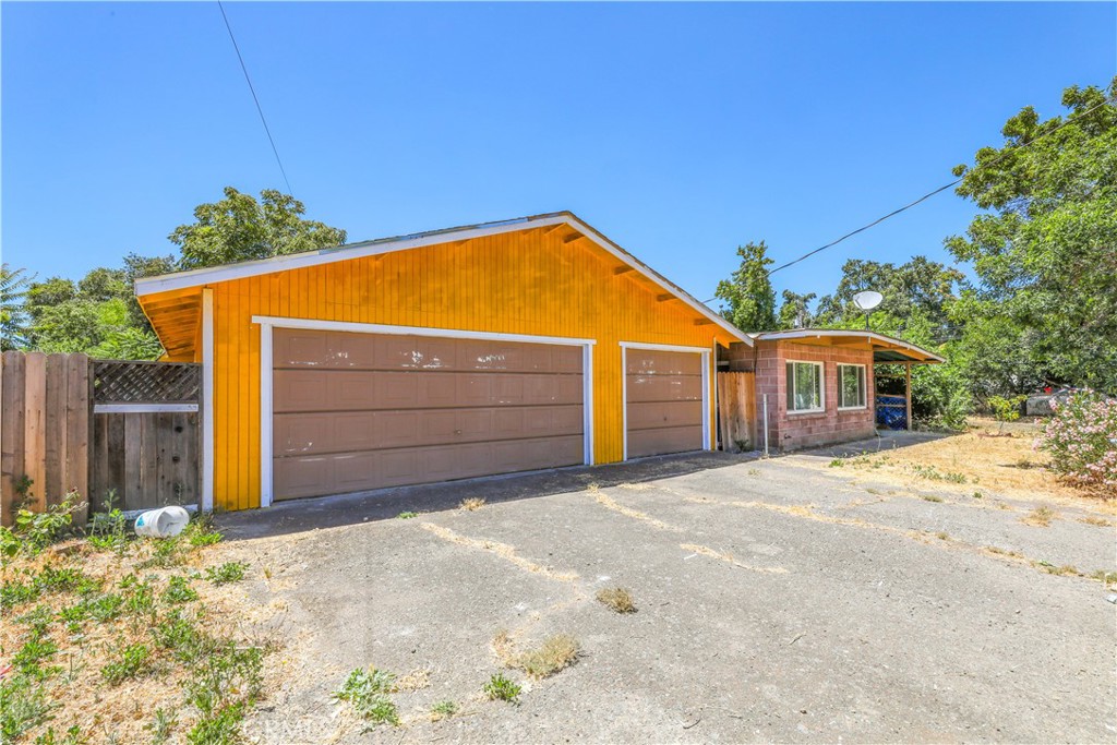 6309 5th Ave, Lucerne, CA 95458