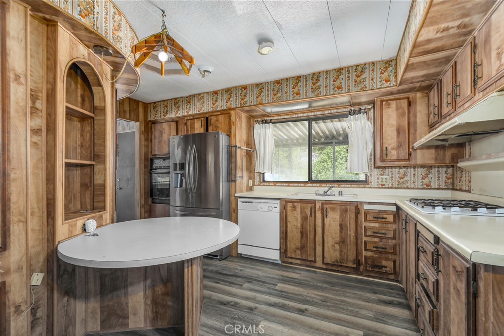 6309 5th Ave, Lucerne, CA 95458