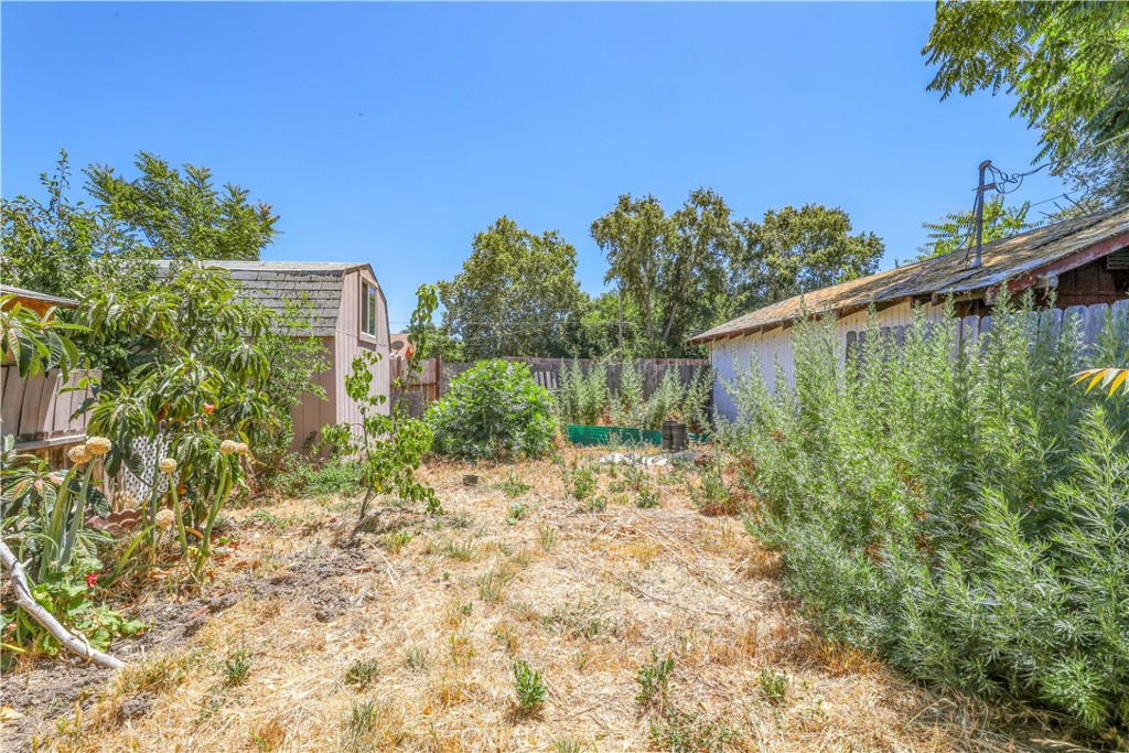 6309 5th Ave, Lucerne, CA 95458