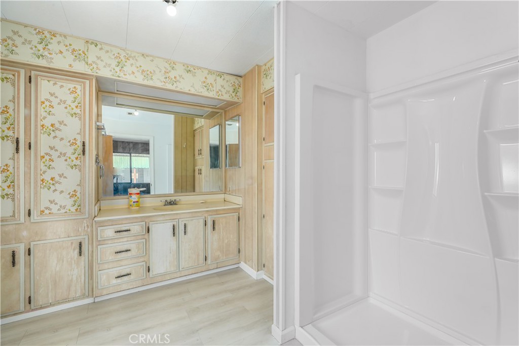 6309 5th Ave, Lucerne, CA 95458