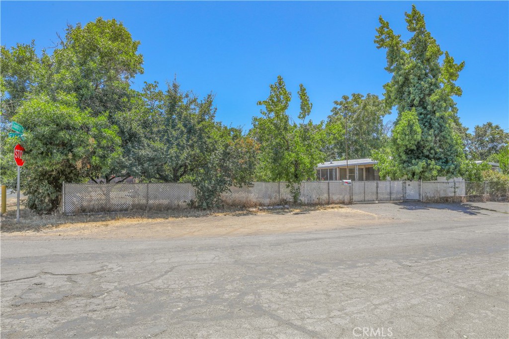 6309 5th Ave, Lucerne, CA 95458