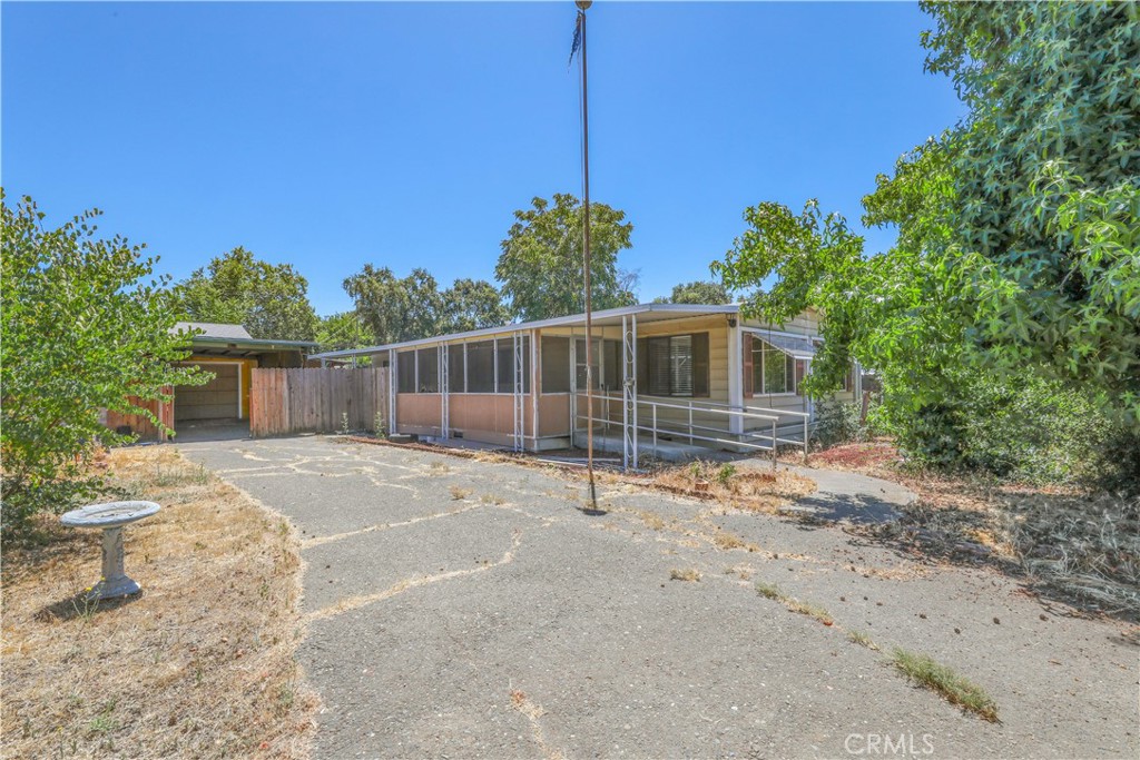6309 5th Ave, Lucerne, CA 95458