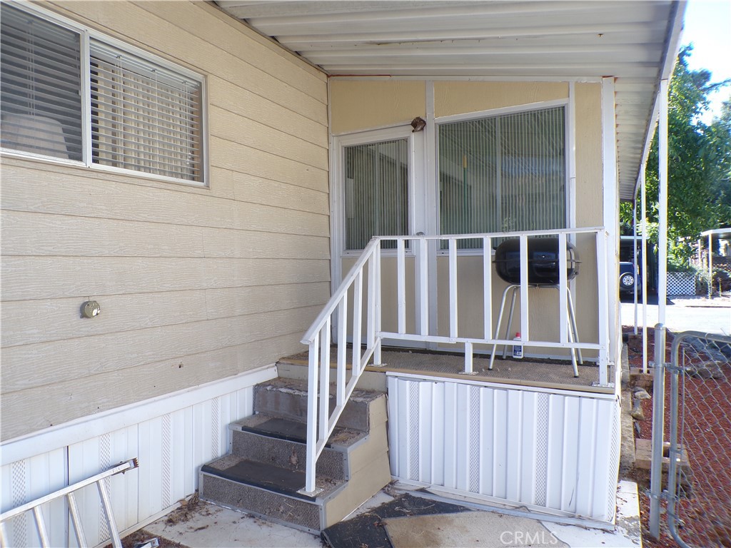 5890 E Highway 20 #5, Lucerne, CA 95458