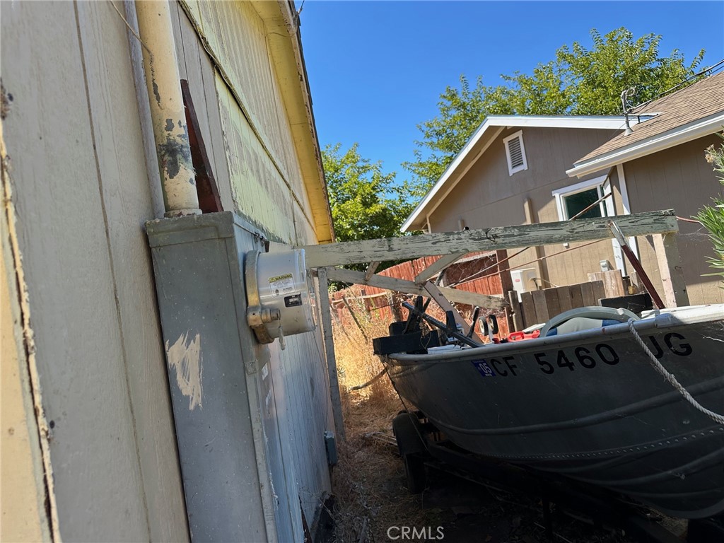 2915 Rancho Vista Dr, Lucerne, CA 95458