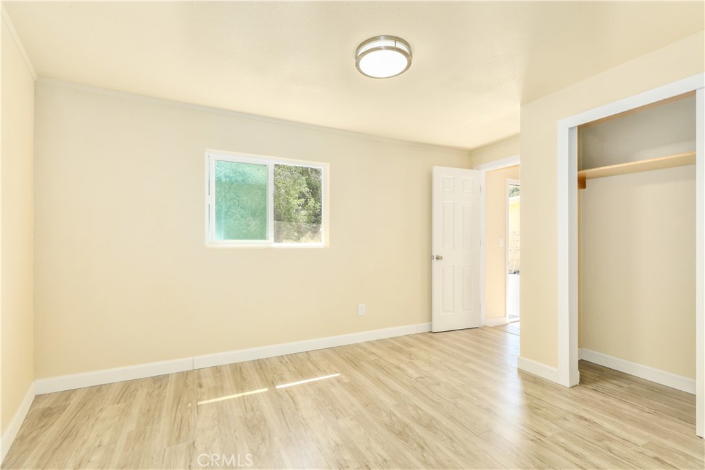 7112 Sonja Lu Ln, Lucerne, CA 95458