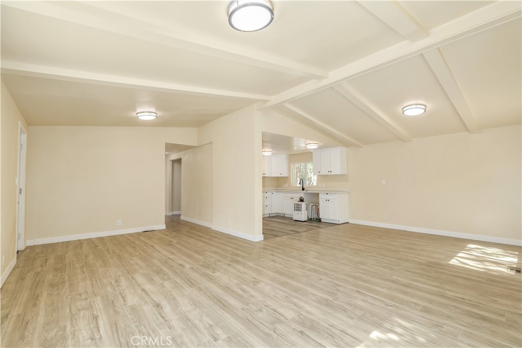 7112 Sonja Lu Ln, Lucerne, CA 95458