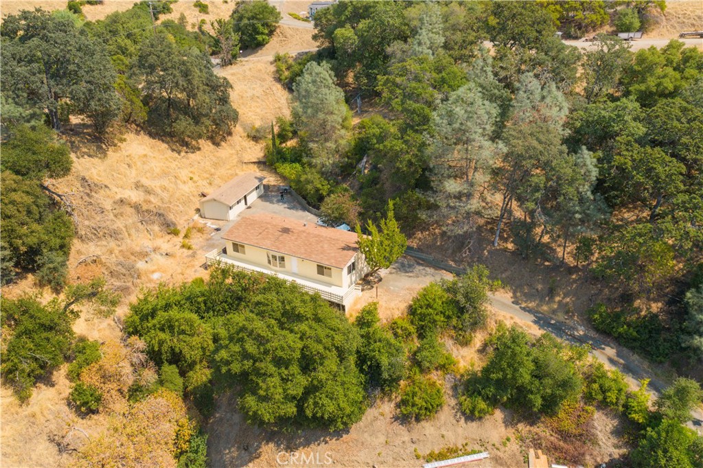 7112 Sonja Lu Ln, Lucerne, CA 95458