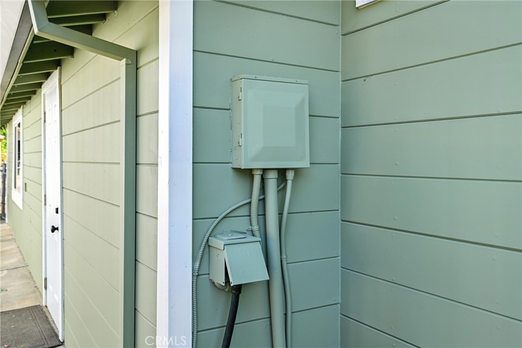 4397 Country Club Drive, Lucerne, CA 95458