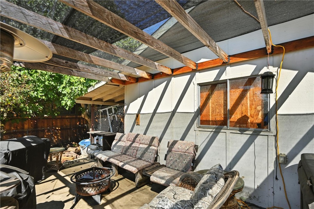 4397 Country Club Drive, Lucerne, CA 95458