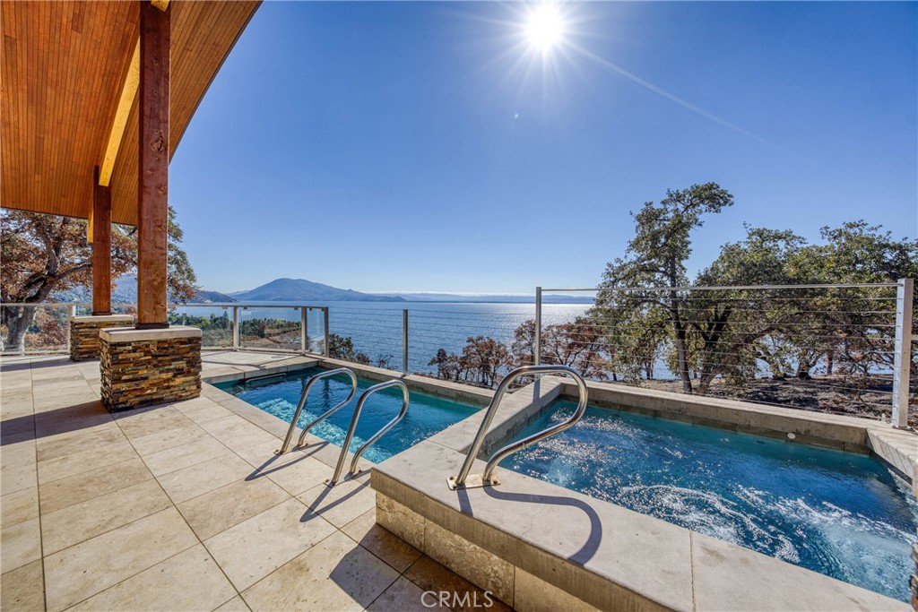 5700 Roland Rd, Lucerne, CA 95458