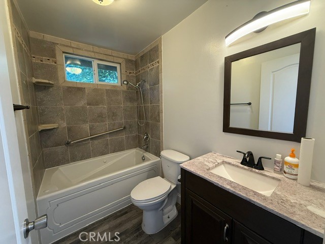 2911 Rancho Vista Dr, Lucerne, CA 95458