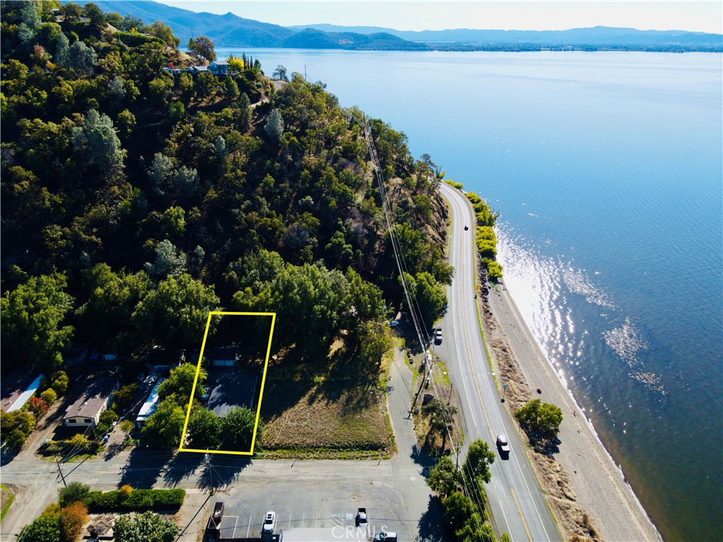 6809 Rosemont Dr, Lucerne, CA 95458