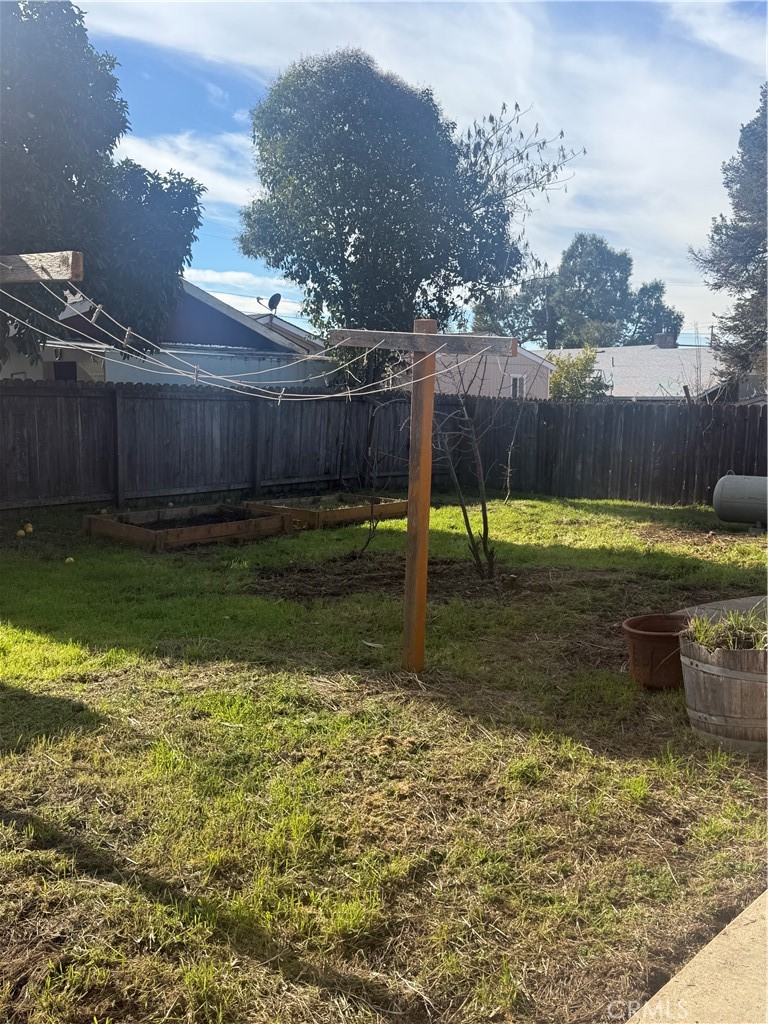 6917 Plaza Terrace, Lucerne, CA 95458