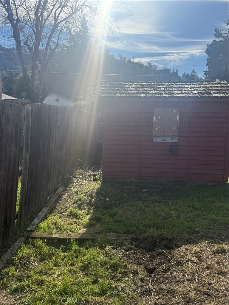 6917 Plaza Terrace, Lucerne, CA 95458