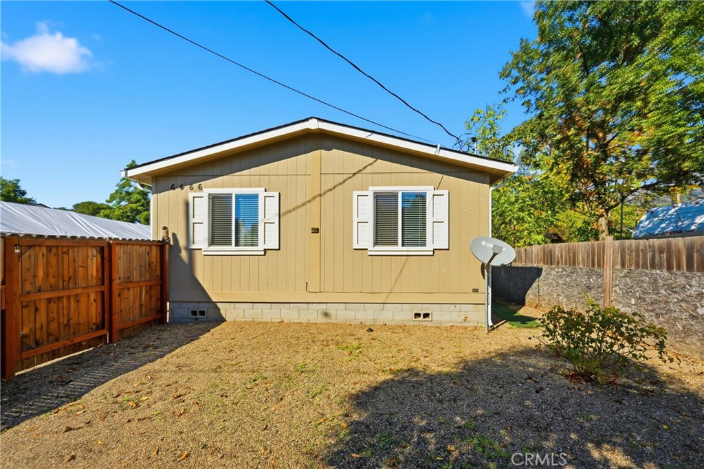 6466 16th Ave, Lucerne, CA 95458