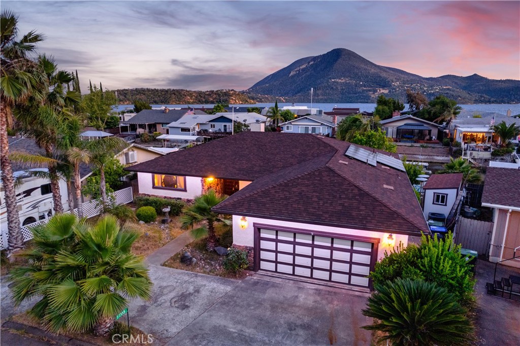 7795 Richard Dr, Lucerne, CA 95458