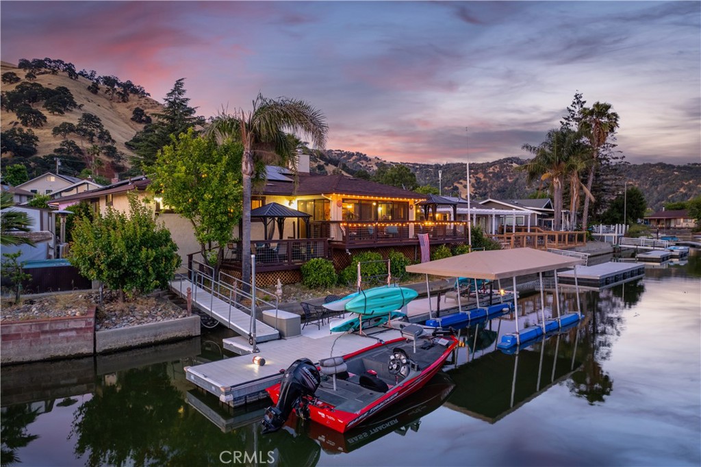 7795 Richard Dr, Lucerne, CA 95458