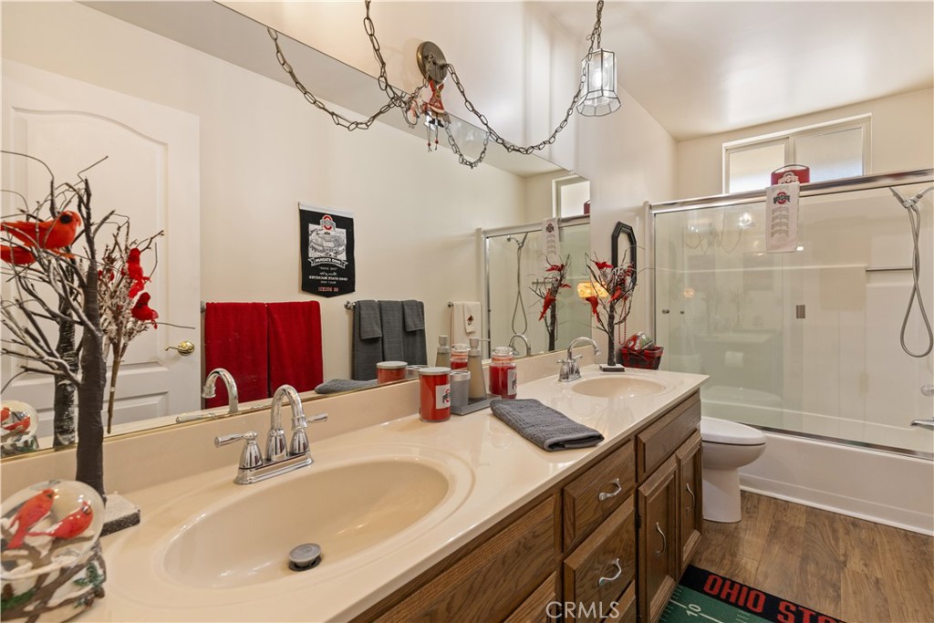 7795 Richard Dr, Lucerne, CA 95458