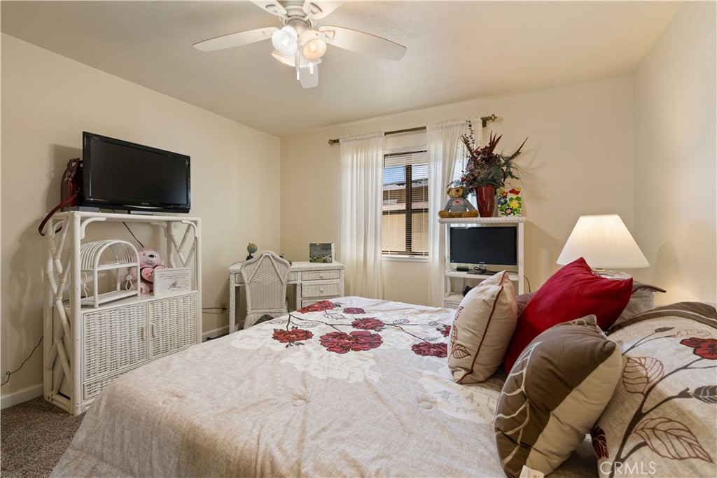 7795 Richard Dr, Lucerne, CA 95458