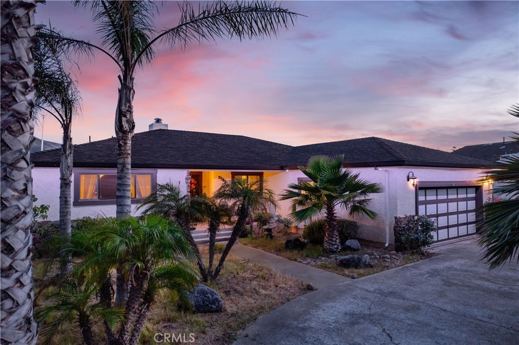 7795 Richard Dr, Lucerne, CA 95458