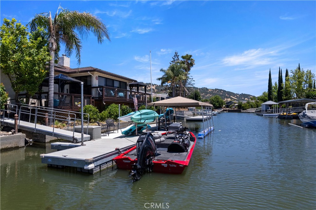 7795 Richard Dr, Lucerne, CA 95458