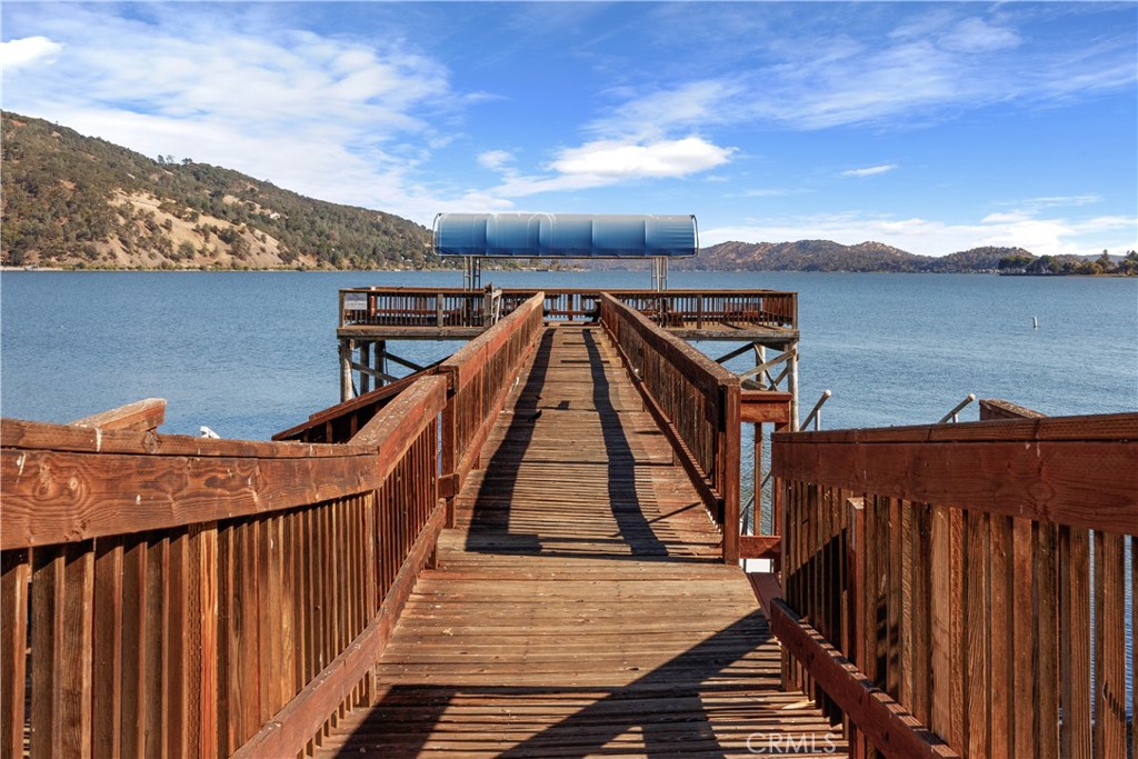 7795 Richard Dr, Lucerne, CA 95458