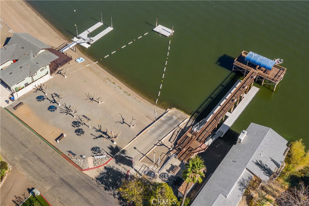 7795 Richard Dr, Lucerne, CA 95458